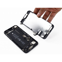 Замена экрана iPhone 7