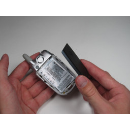 Замена батареи Motorola V557