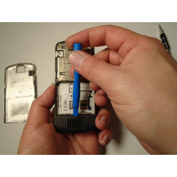 Замена крышки антенны Motorola SLVR L9