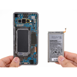 Замена батареи Samsung Galaxy S10