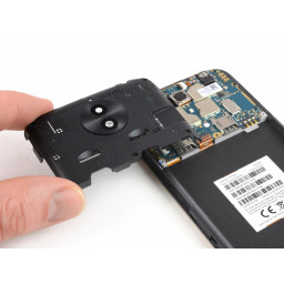 Замена крышки материнской платы Moto C Plus